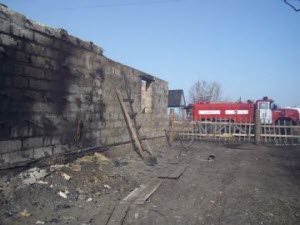 По факту пожара в реабилитационном центре для наркозависимых в Косихинском районе возбуждено уголовное дело
