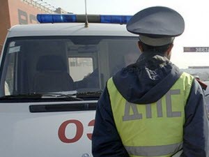 Полиция Новоалтайска разыскивает водителя, сбившего женщину